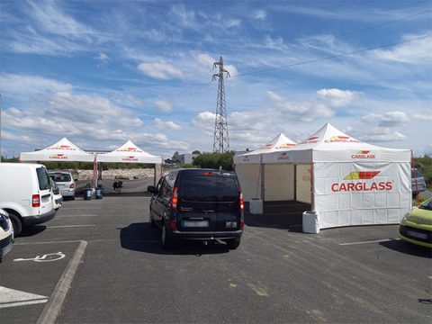 Tentes pliantes de Carglass à Châteauroux